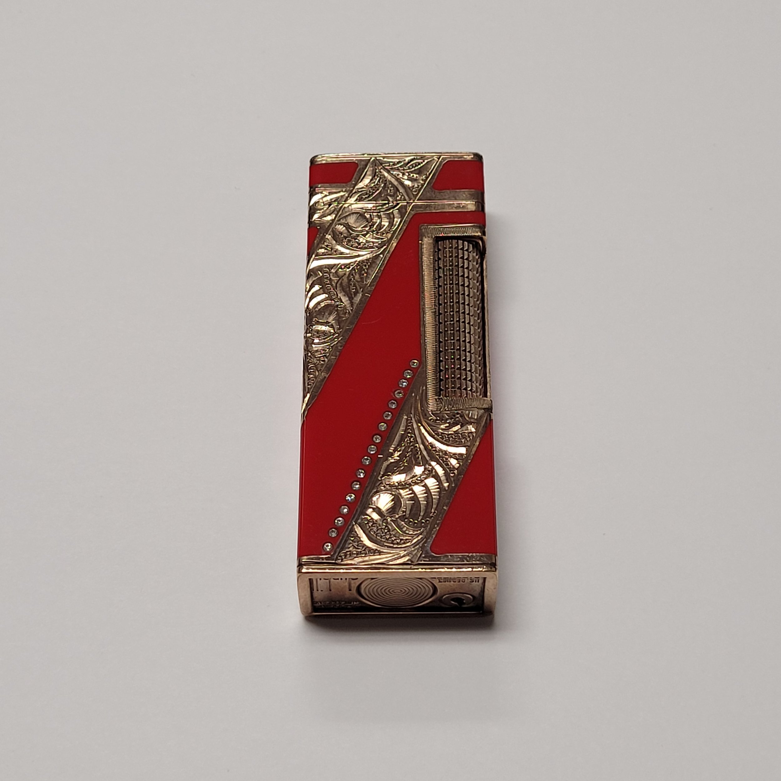 Alfred Dunhill Rollagas Floral Red Lacquer & Gold Plated — Elegant